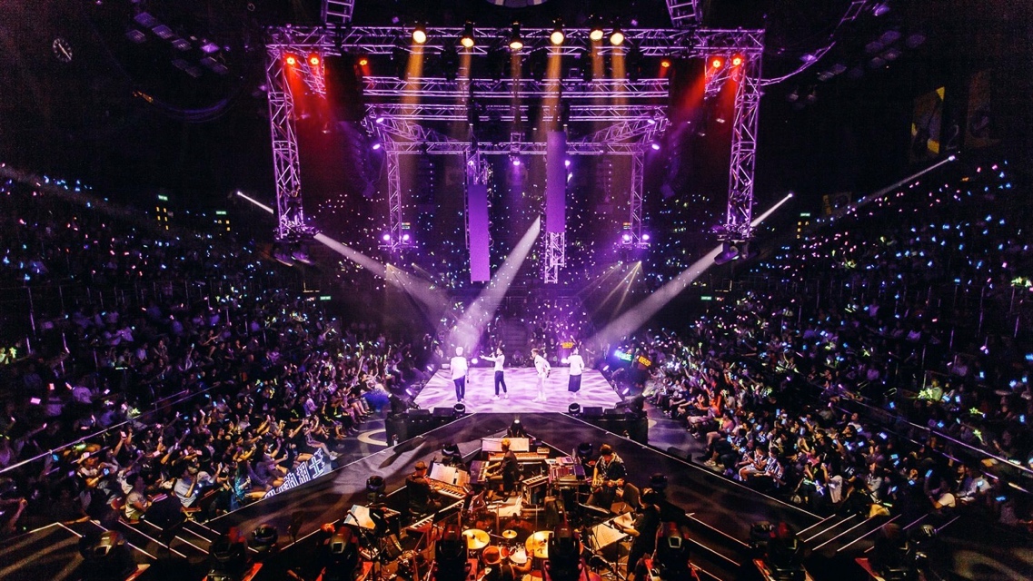 inEVENT concert stage with dramatic lighting